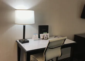 Best Western Plus Palm Court Hotel hotel thumbnail 5