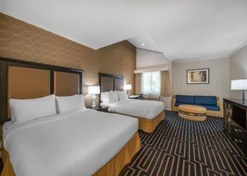 Best Western Plus Palm Court Hotel hotel thumbnail 8