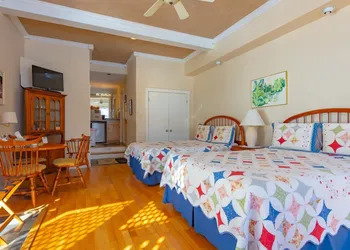 Shaker Mill Inn hotel thumbnail 8