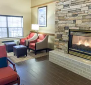 Comfort Suites Marquette hotel detail image 4