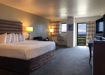 SureStay Plus Hotel by Best Western Gold Beach hotel thumbnail 5