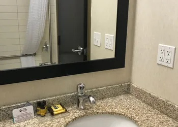 Best Western Plus Sherwood Park hotel thumbnail 6