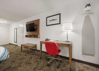 SureStay Hotel by Best Western Tuscaloosa Southeast hotel thumbnail 8