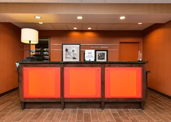 Hampton Inn Clinton, IA hotel thumbnail 3