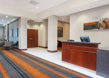 Holiday Inn University Plaza-Bowling Green by IHG hotel thumbnail 3