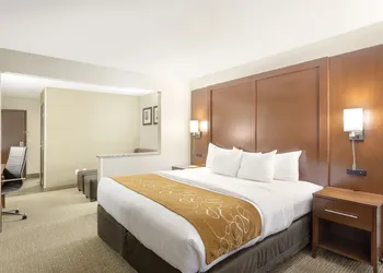 Comfort Suites Moses Lake hotel thumbnail 5