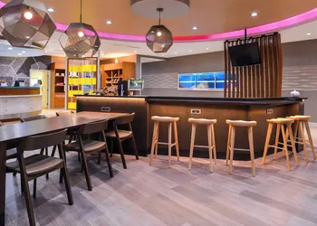 Springhill Suites by Marriott Temecula Wine Country hotel thumbnail 3