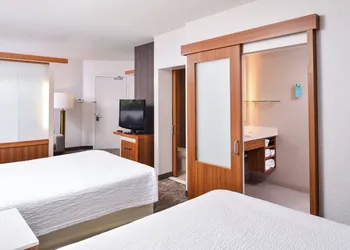 Springhill Suites by Marriott Temecula Wine Country hotel thumbnail 6