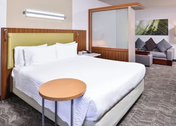 Springhill Suites by Marriott Temecula Wine Country hotel thumbnail 7
