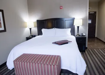 Hampton Inn & Suites Hope hotel thumbnail 5