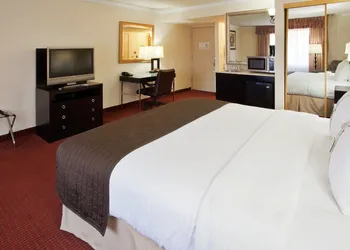 Holiday Inn Rancho Cordova by IHG hotel thumbnail 6