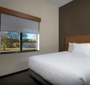 Hyatt Place Savannah Airport hotel detail image 4