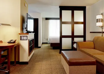 Hyatt Place Savannah Airport hotel thumbnail 8