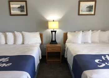 Days Inn by Wyndham Iron Mountain hotel thumbnail 7