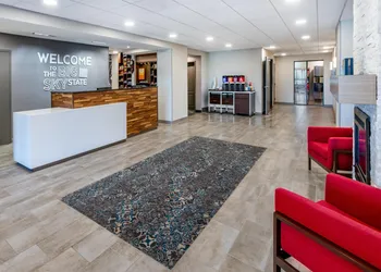 Hampton Inn Sheridan hotel thumbnail 3