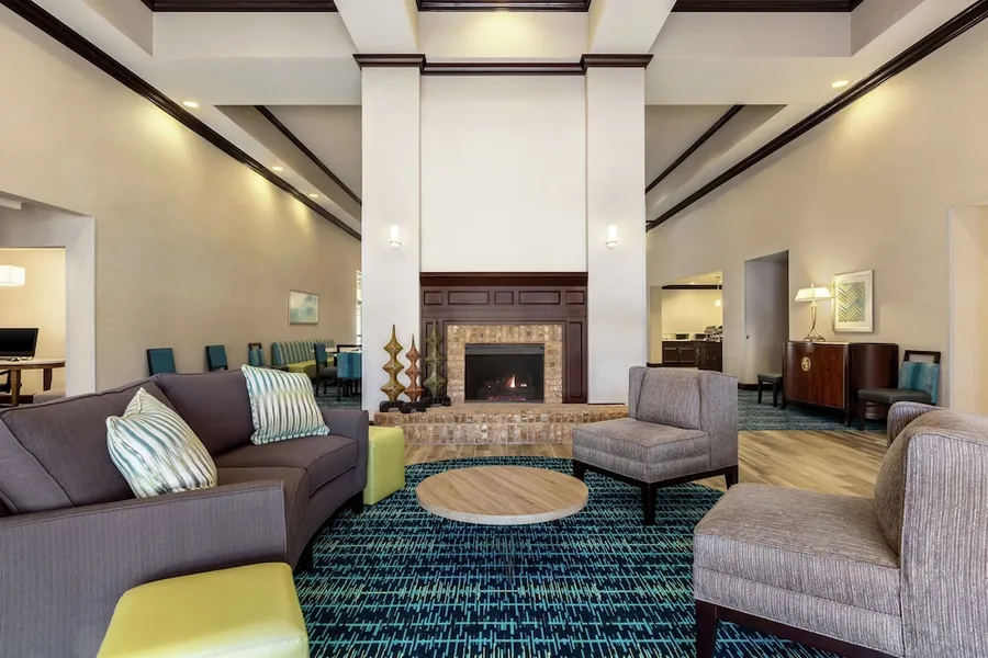 Homewood Suites by Hilton Macon-North hotel detail image 2