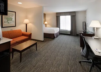 Holiday Inn Express Hotel & Suites East Wichita I-35 Andover by IHG hotel thumbnail 3