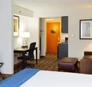 Holiday Inn Express & Suites Greenville - Downtown by IHG hotel detail image 3