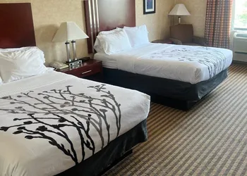 Lynchburg Grand Estate hotel thumbnail 2
