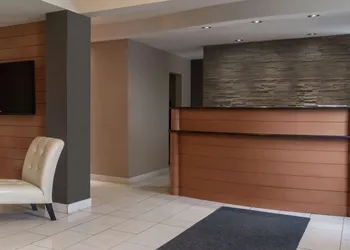 Days Inn by Wyndham Fredericton hotel thumbnail 2