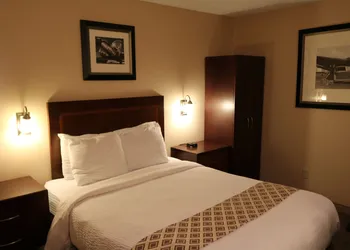 Days Inn by Wyndham Fredericton hotel thumbnail 6