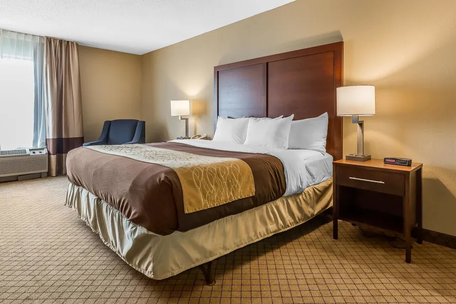 Comfort Inn & Suites Mishawaka - South Bend hotel detail image 6