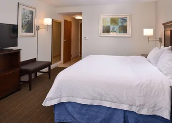 Hampton Inn & Suites Pueblo-Southgate hotel thumbnail 7