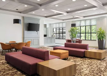 Hilton Garden Inn Bloomington hotel thumbnail 5