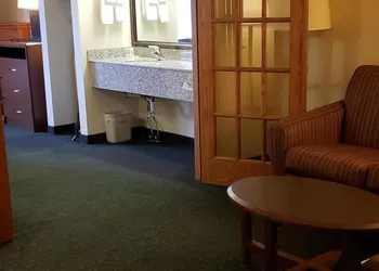 AmericInn by Wyndham Kearney hotel thumbnail 6