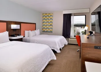 Hampton Inn Henderson hotel thumbnail 2
