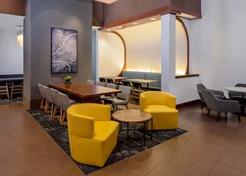 Hyatt Place Pittsburgh-North Shore hotel thumbnail 3
