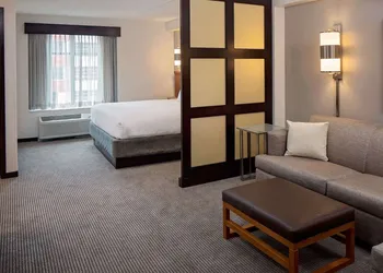 Hyatt Place Pittsburgh-North Shore hotel thumbnail 7
