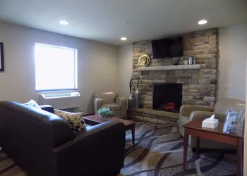 Cobblestone Hotel & Suites - Seward hotel thumbnail 2
