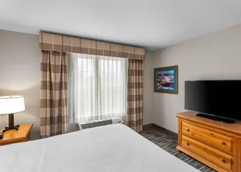 Country Inn & Suites by Radisson, Beckley, WV hotel thumbnail 8