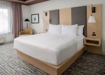 Best Western Premier Keizer/Salem Hotel hotel thumbnail 7