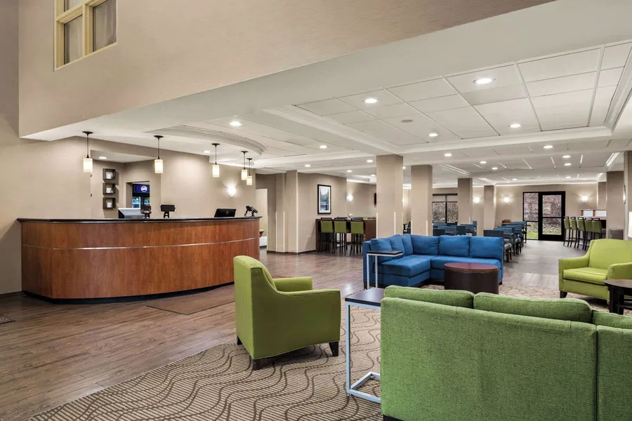 Comfort Suites Hummelstown - Hershey hotel detail image 2