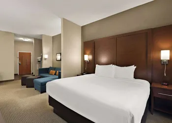 Comfort Suites Hummelstown - Hershey hotel thumbnail 6