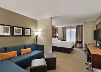 Comfort Suites Hummelstown - Hershey hotel thumbnail 7