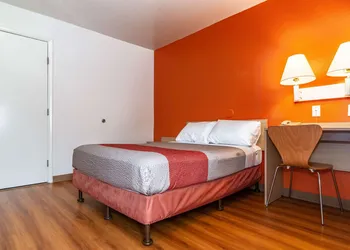 Motel 6 Palm Springs, CA - East - Palm Canyon hotel thumbnail 4