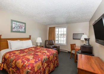 Days Inn by Wyndham Pierre hotel thumbnail 7