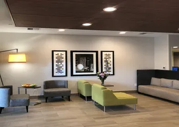 Holiday Inn Express & Suites Albany by IHG hotel thumbnail 3