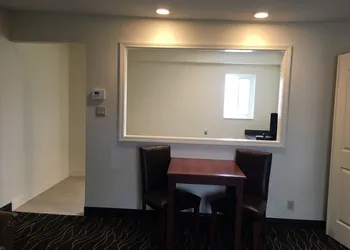 Ramada by Wyndham Elko Hotel at Stockmen's Casino hotel thumbnail 3