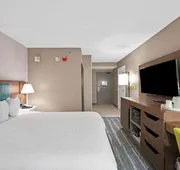 Hampton Inn Cleveland-Westlake hotel detail image 4