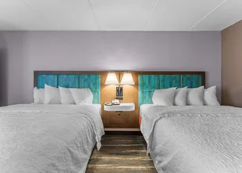 Hampton Inn Cleveland-Westlake hotel thumbnail 5