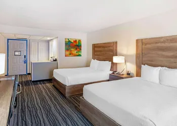 Best Western Posada Royale Hotel & Suites hotel thumbnail 8