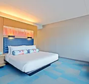 Aloft by Marriott Birmingham Soho Square hotel detail image 5