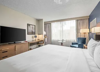 DoubleTree by Hilton Tucson - Reid Park hotel thumbnail 7