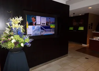 Courtyard Somerset by Marriott hotel thumbnail 3
