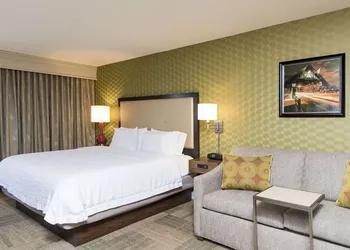 Hampton Inn Mt. Pleasant hotel thumbnail 8