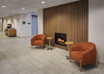 Hampton Inn & Suites Greenfield hotel thumbnail 3